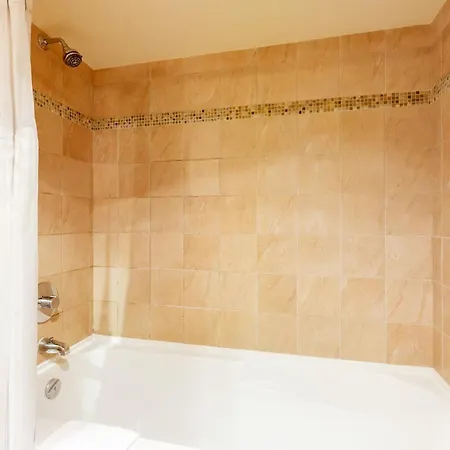 Siri suite at Glacier Lodge Whistler Chambre photo