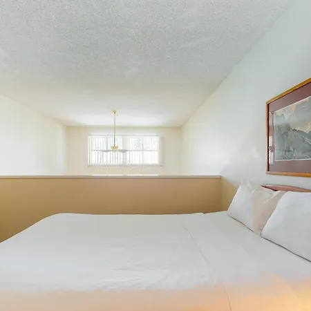 Siri suite at Glacier Lodge Whistler Chambre photo